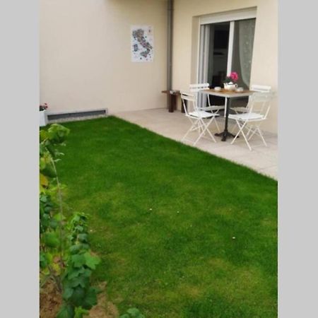 Le Jardin Des Pommiers A Disneyland Chessy Εξωτερικό φωτογραφία